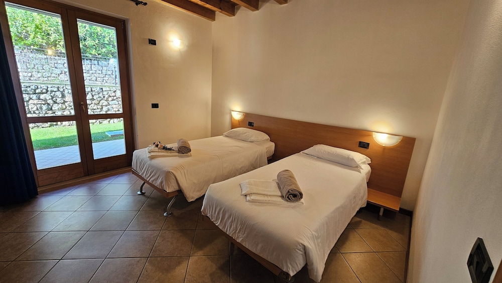 RESIDENCE BORGO DEI LIMONI