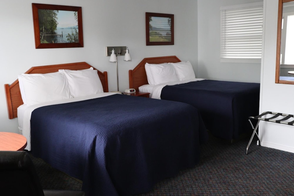 Admiral Motel