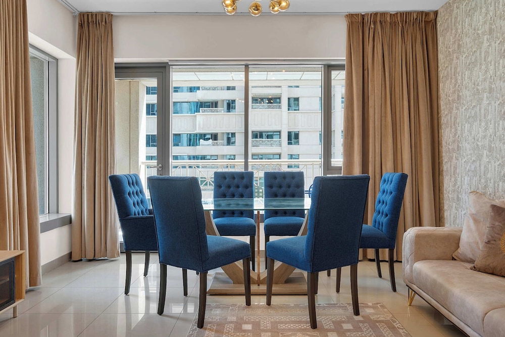 Bellavista - Elegant -2BR -Fountain View