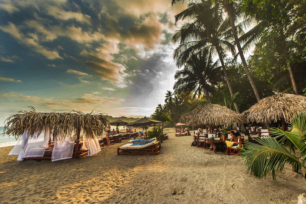 Hotel Locanda Samara Beach - Image 1