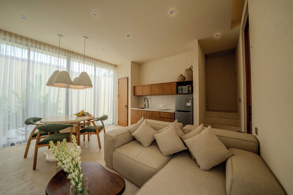 Suom Hotel and Villas