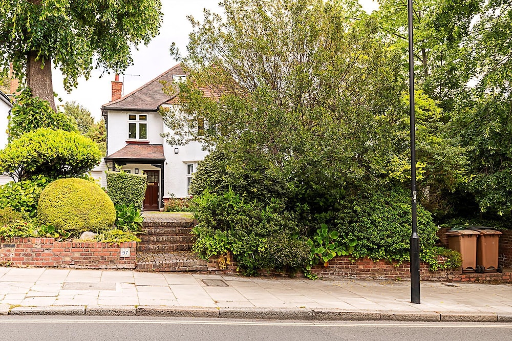 North London Escape - Whole Home Great Location