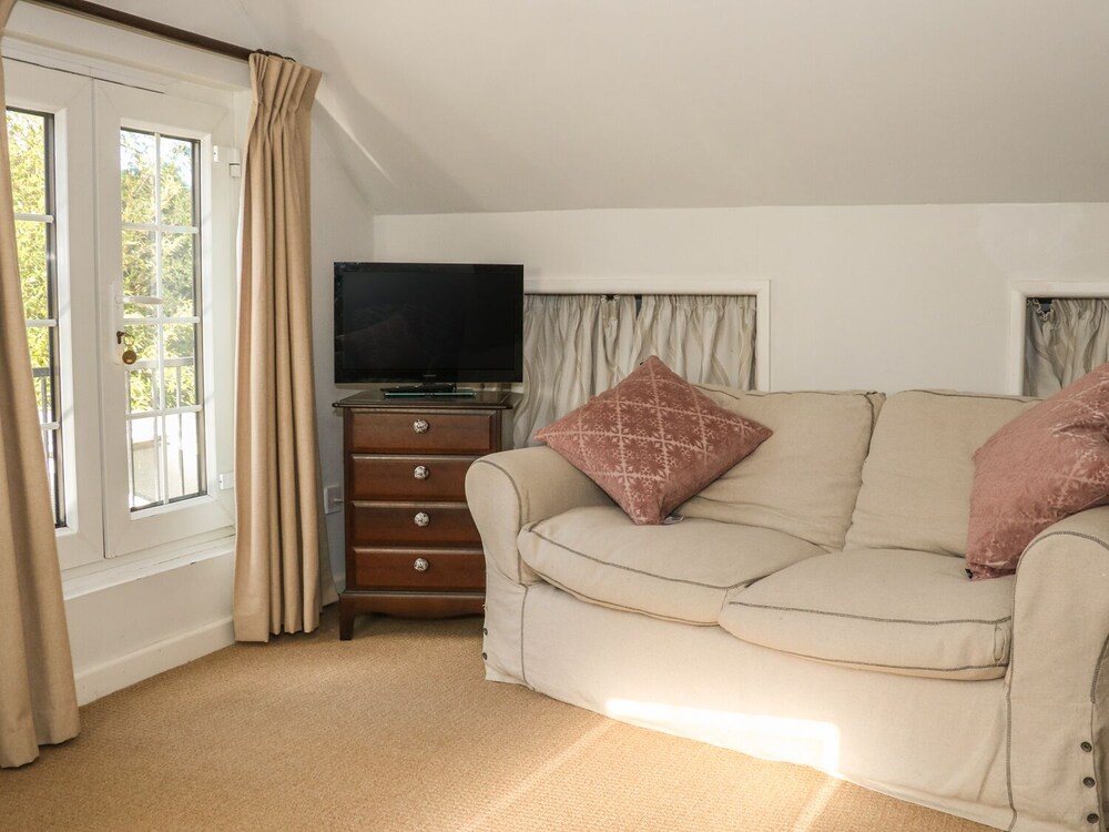 Woodend Annexe