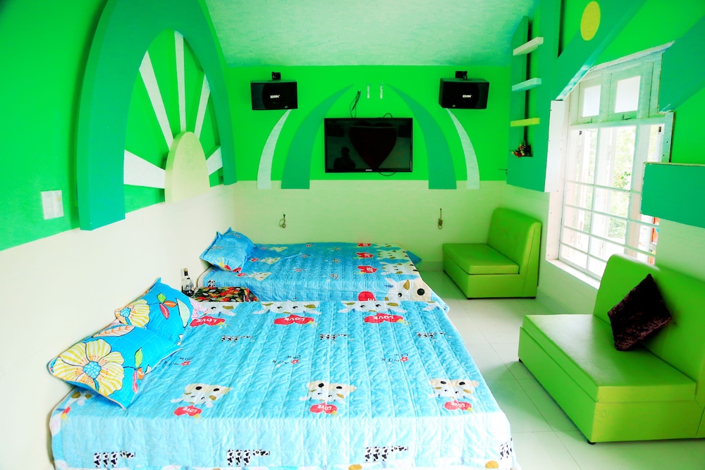 Hoai Huong Homestay