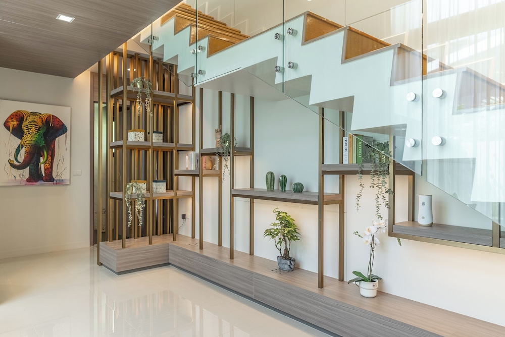 Panora Villa 8119 By Villacarte