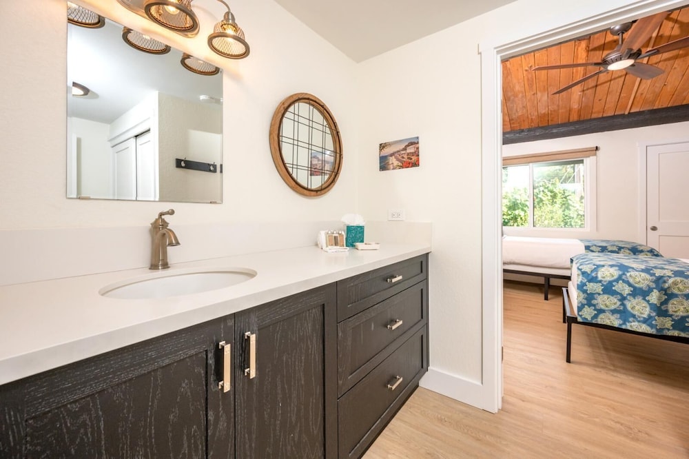 Napili Point 3 Free Rental Cars KBM Resorts Water Front 3 Units, 6 Bedrooms Ml-2453
