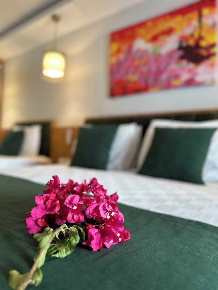 Mogons Exclusive Hotel - Image 59