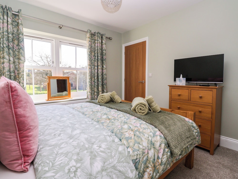 Elm Tree Cottage