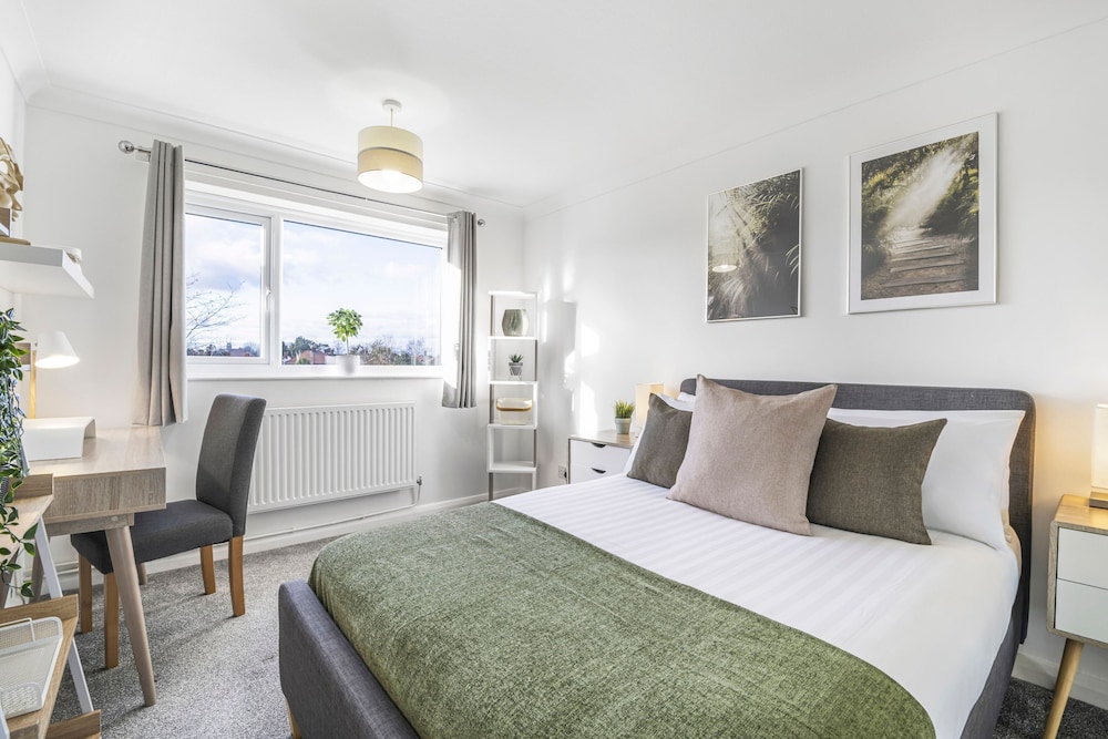Angus Suites by Your Lettings