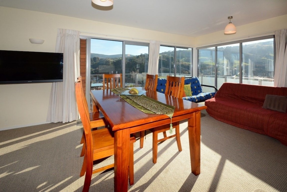Baldwin Street BNB