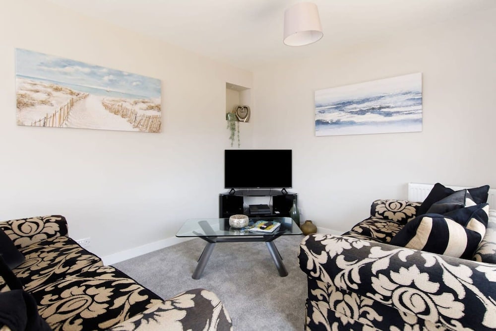 Sussex Seaside Home 200m to Beach