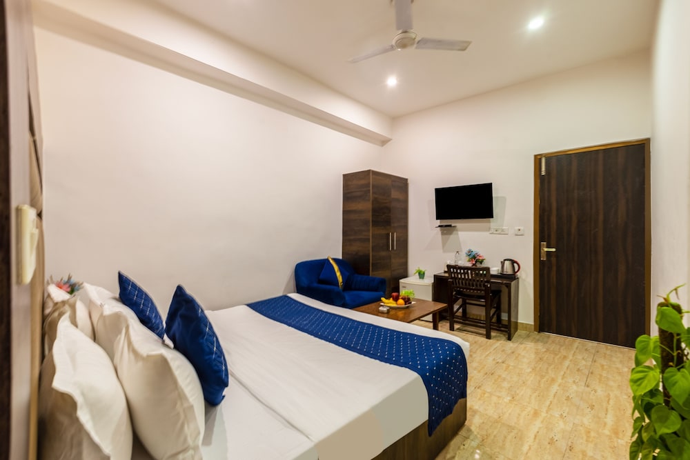 Hotel The Kiara - Complimentary Oneway Airport Transfer