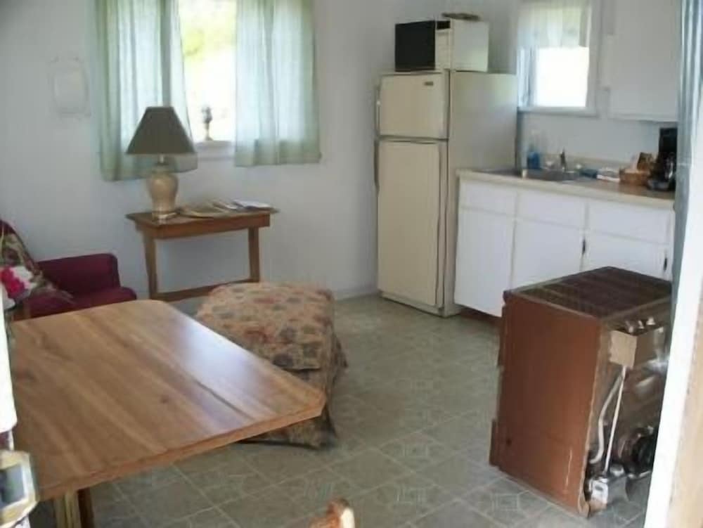 Valley View Motel