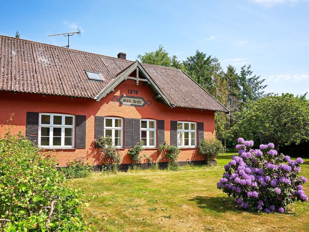 10 Person Holiday Home in Nexo view 3