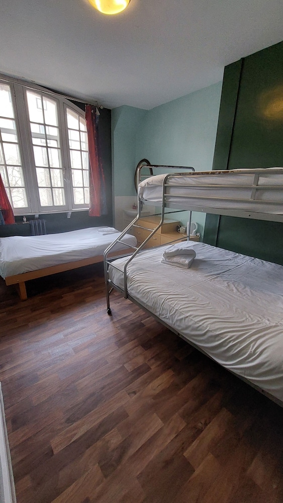 Hotel Strand Continental - Hostel