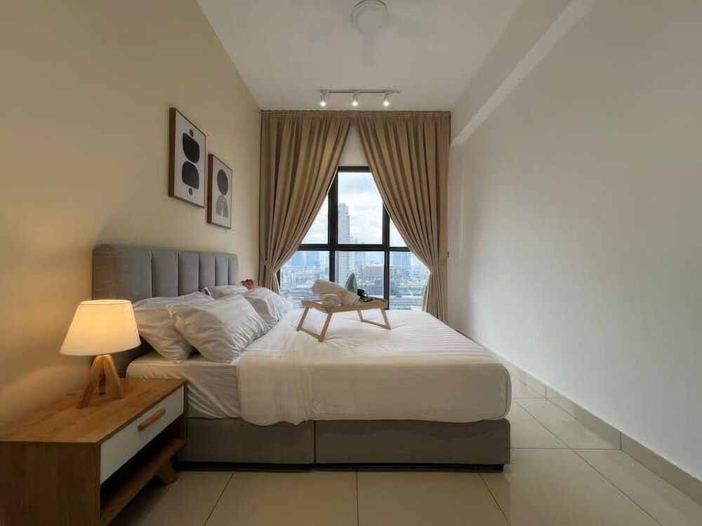 Trion Residence by Emily in Town