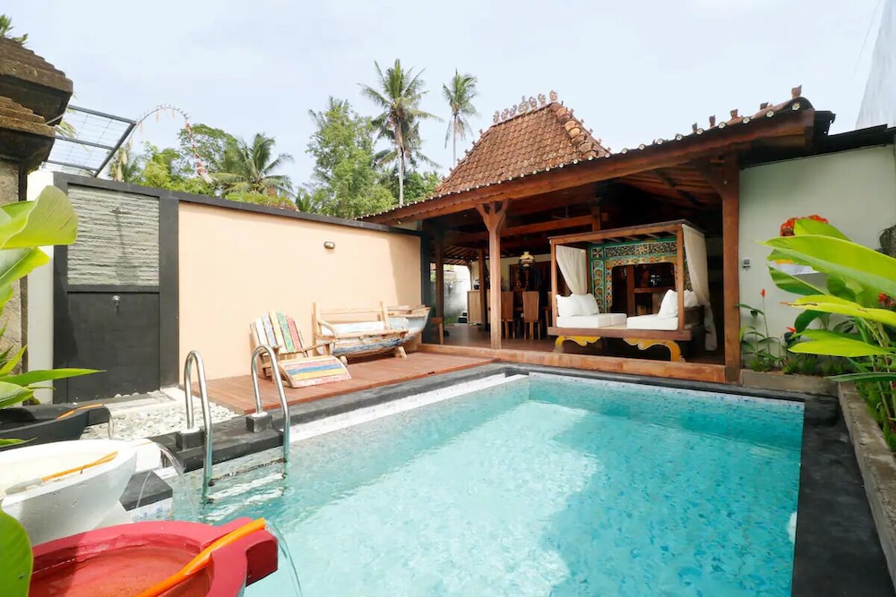 Tri Datu Maison
