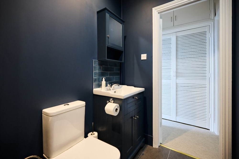 The Fulham Town House - Spacious 4BDR House with Garden