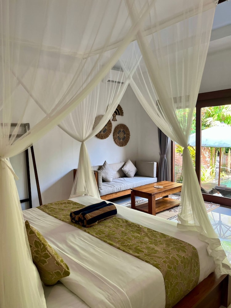 Tegal Harum Villas