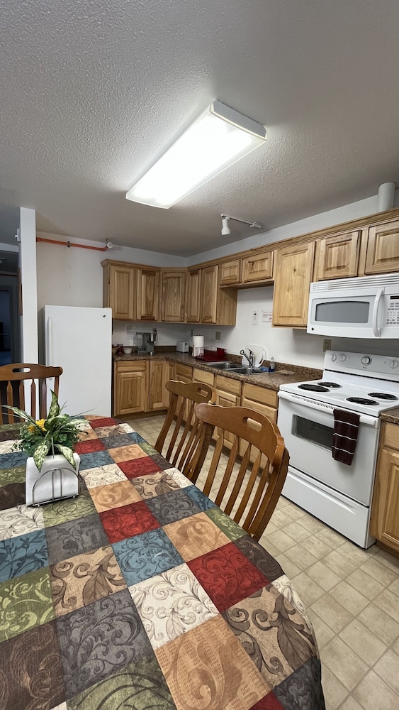 Denali Rainbow Village RV Park and Motel