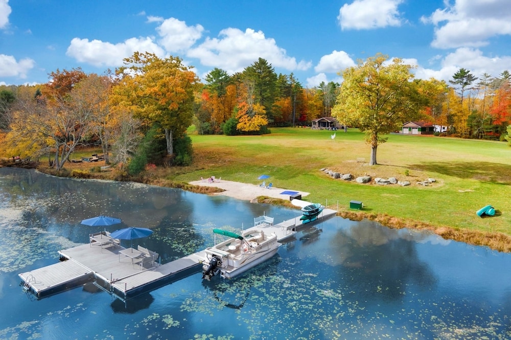 2 Lake Cabins Pool Hottub Game Room 23acs