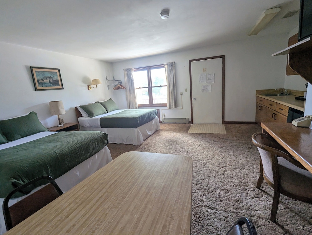 Cool City Motel