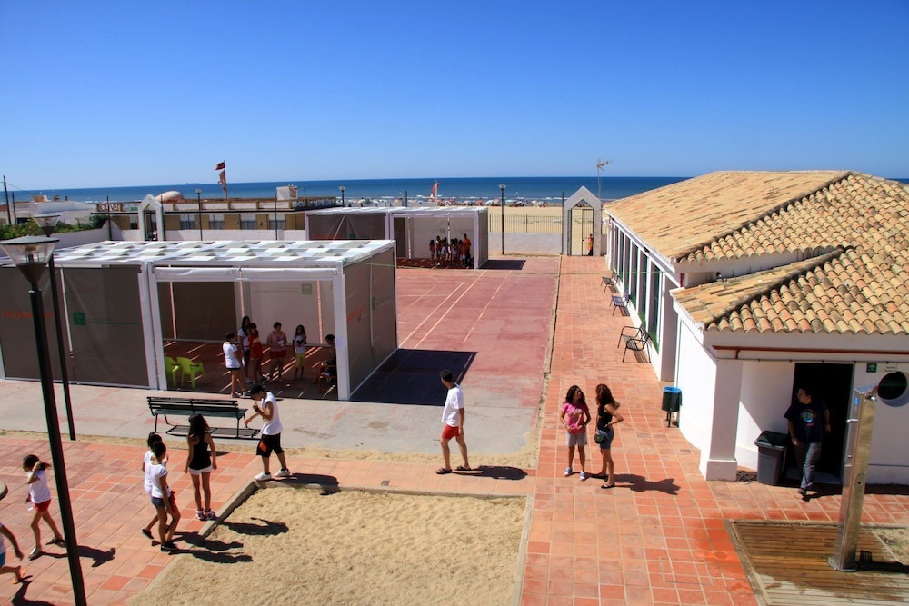 Albergue Inturjoven Punta Umbria - Hostel view 2