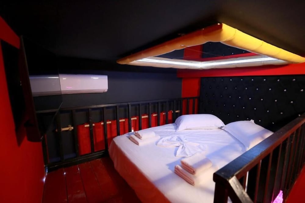 Romance Apartment