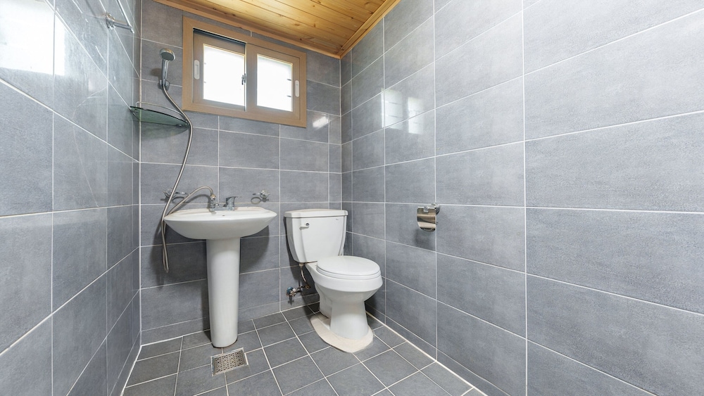 Gyeongju Ain Kids Pool Villa