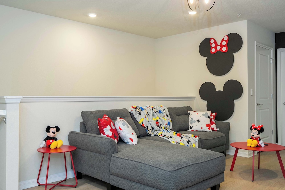 Magical 5BR w Pool Minutes From Disney 16140