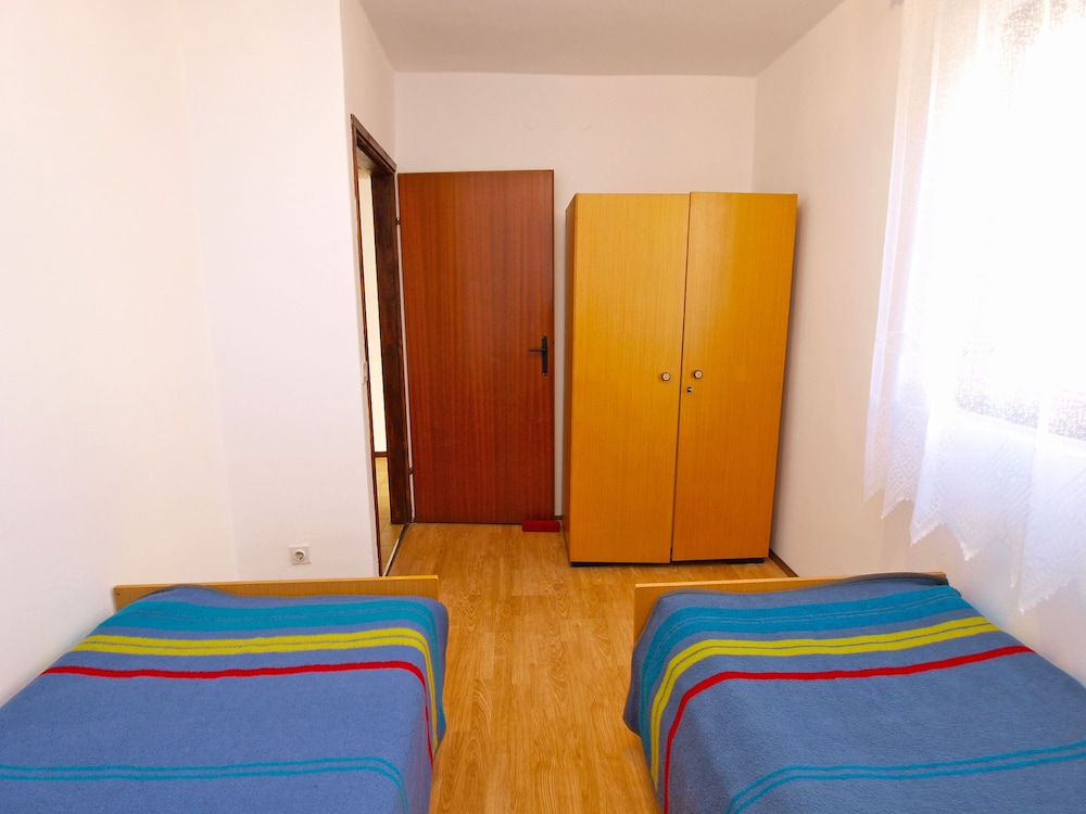 Photo 24