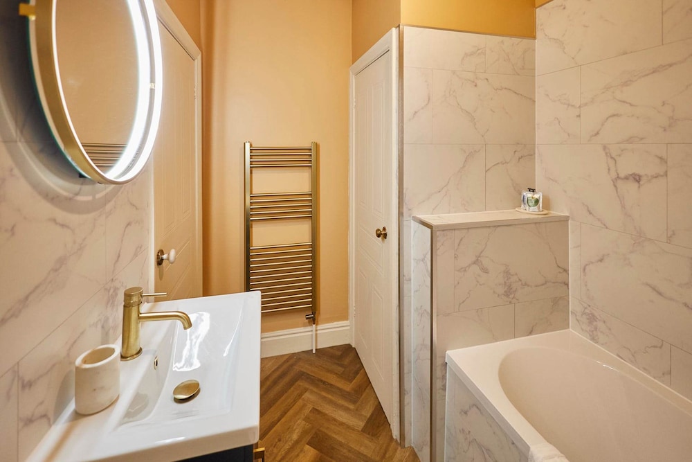 Host Stay 18 The Zetland