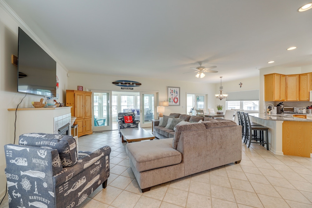 Waterfront Gem w/ Dock: 3 Mi to Fenwick Island Fun