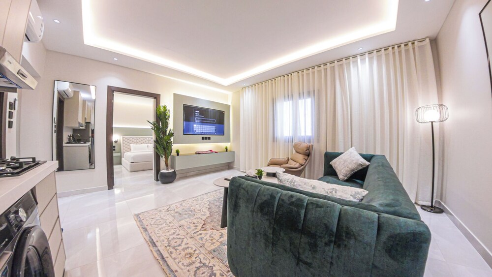 Hometel Rawda
