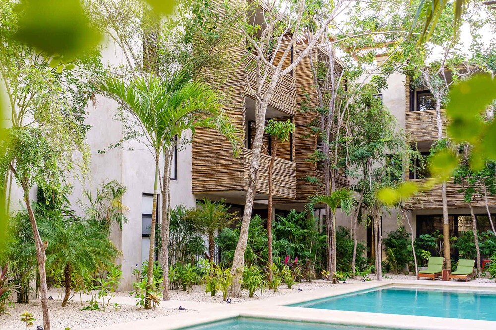 Eco-sustainable Luxury Between Beach Hotspots & Tulum Town by Stella Rentals