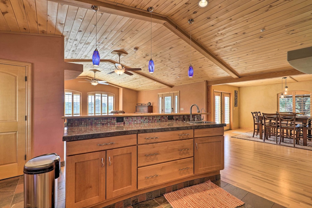 Prescott Vacations - Elegant Prescott Home < 5 Mi to Butte Creek Trail! - Property Image 21