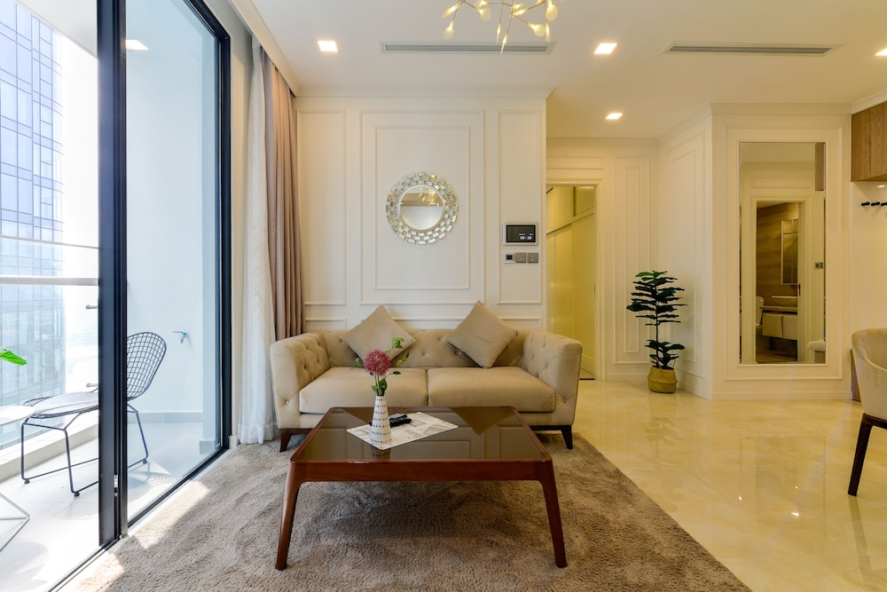 Saigon House Vinhomes Golden River