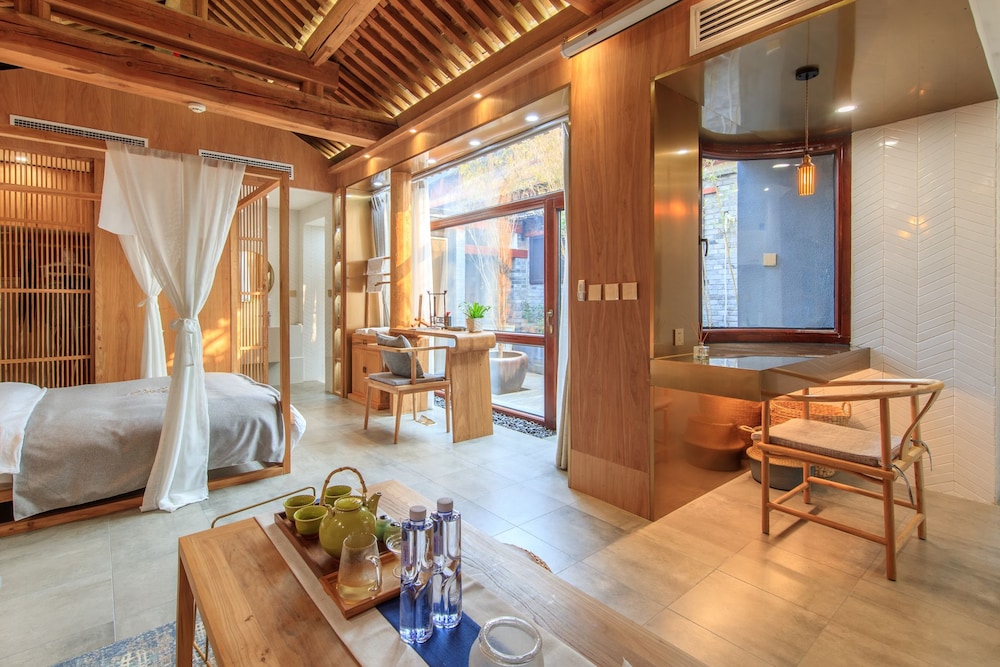 Isvara Flowing Ocean Guesthouse