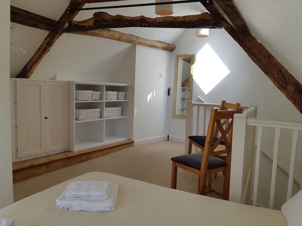 Tudor Cottage