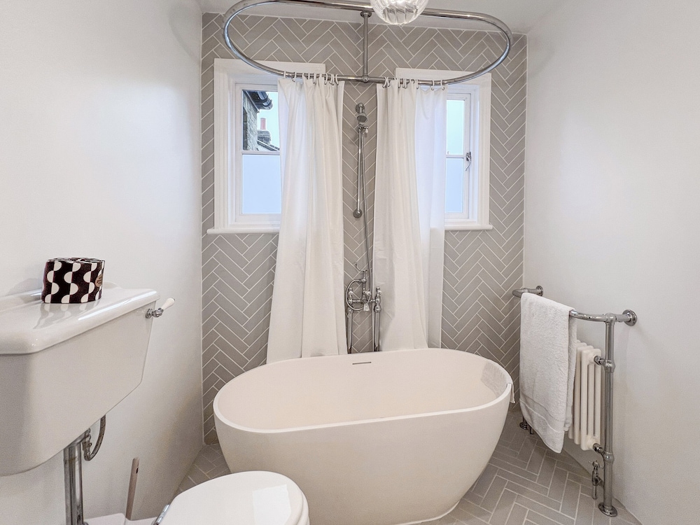 Historic 3-Bedroom Home in the Heart of Greenwich