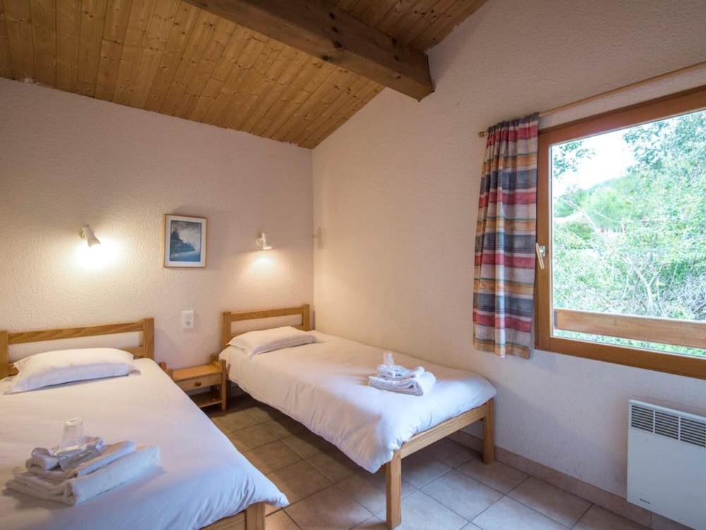Mountain Retreat w/ Terrace view 2