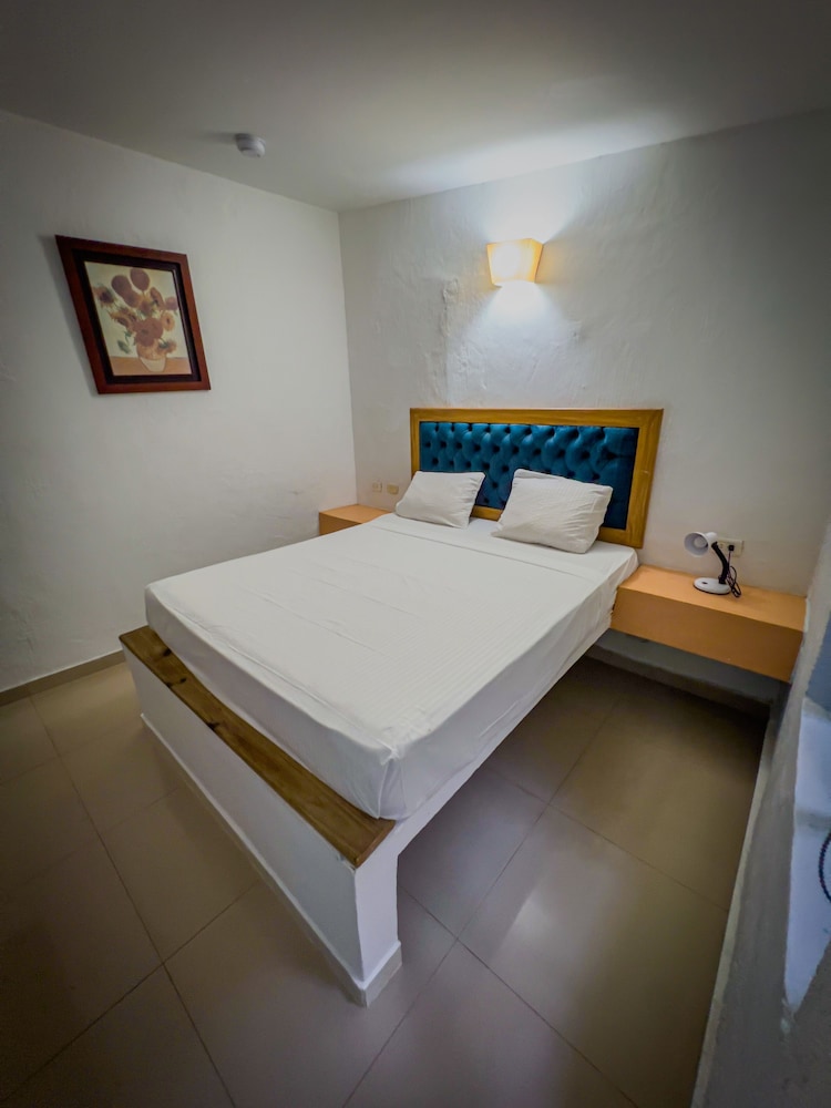 The Blue House Hostel - Santa Marta