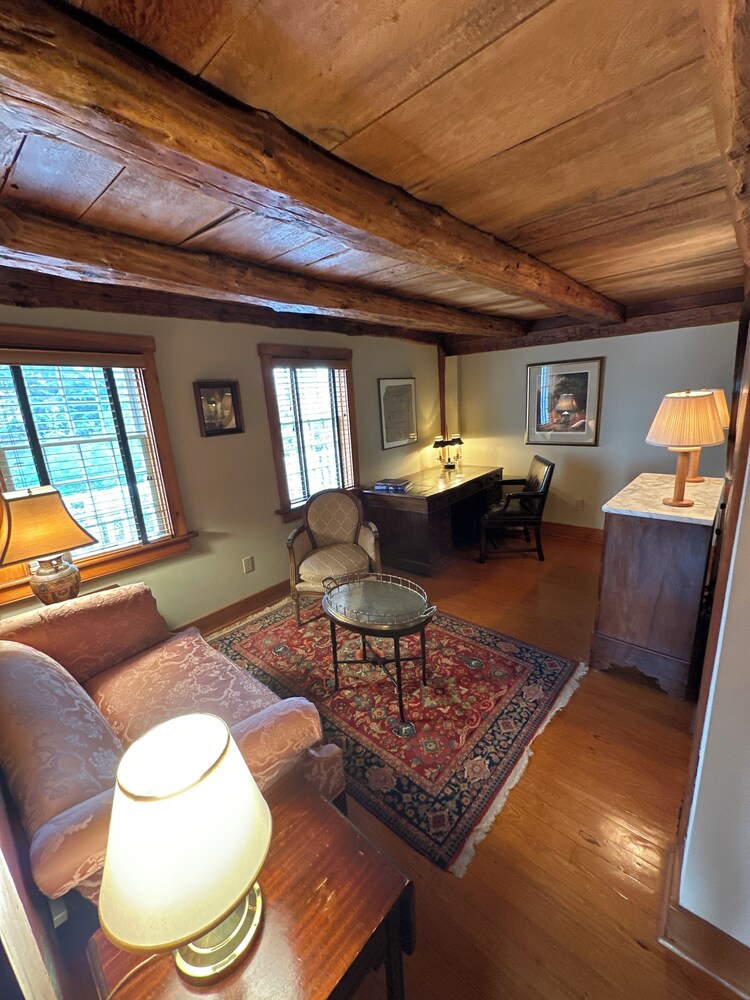 The 1708 House