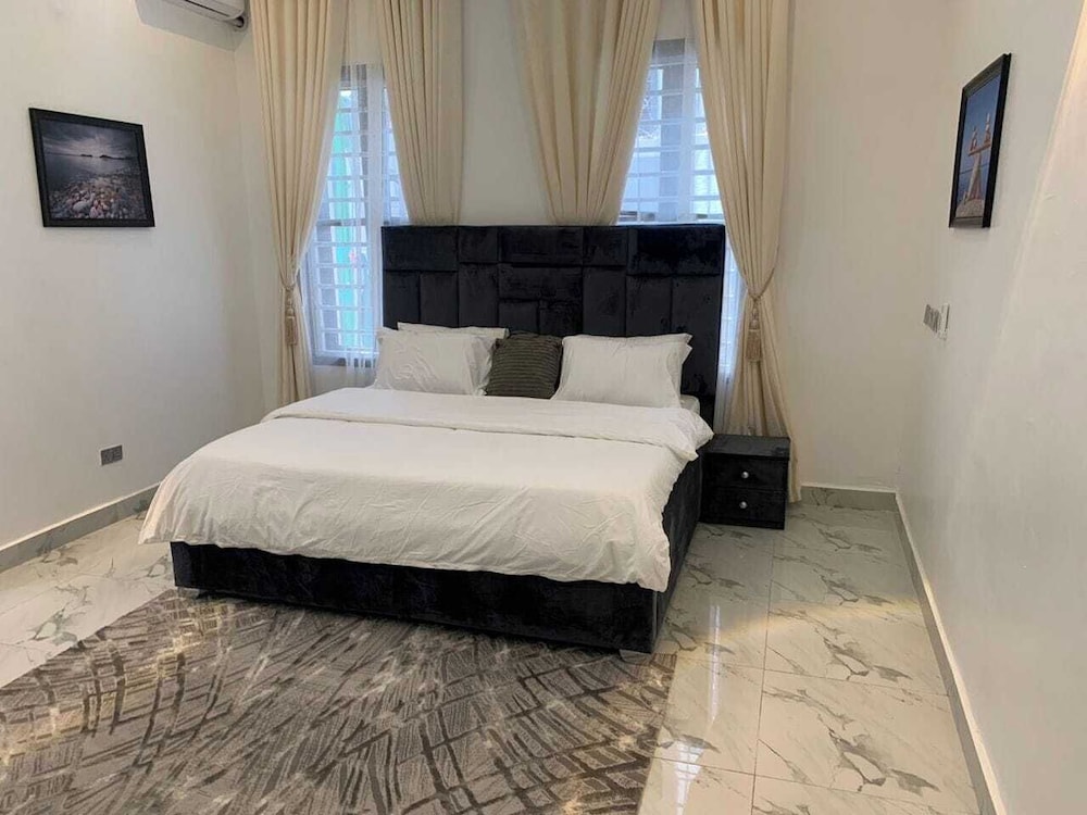 Jayana Luxury Homes