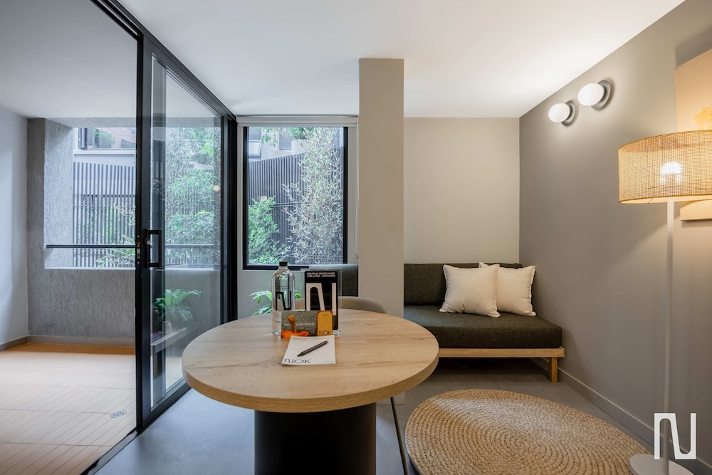 NOK Luxury 1BR Apartment With Private Terrace