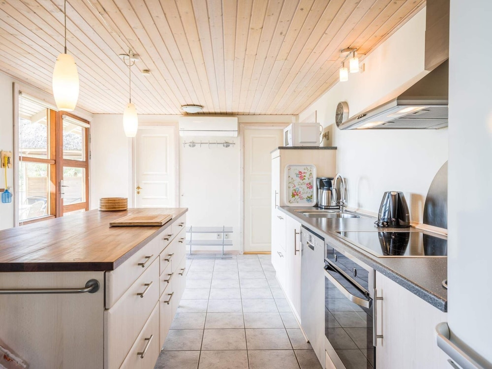 4 Person Holiday Home in Blavand view 5