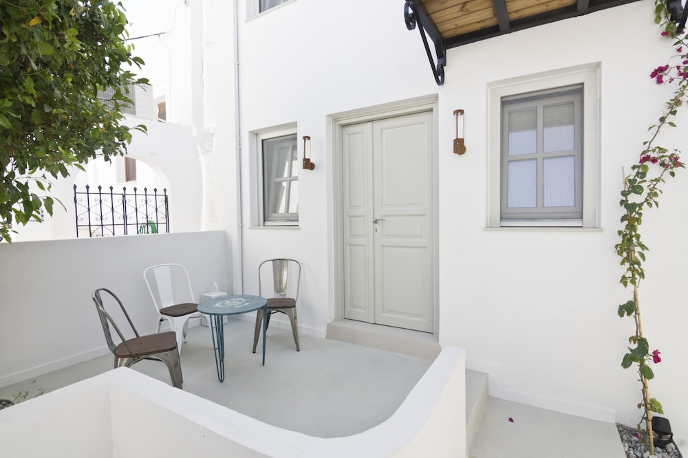 Lindos Comfy Suites