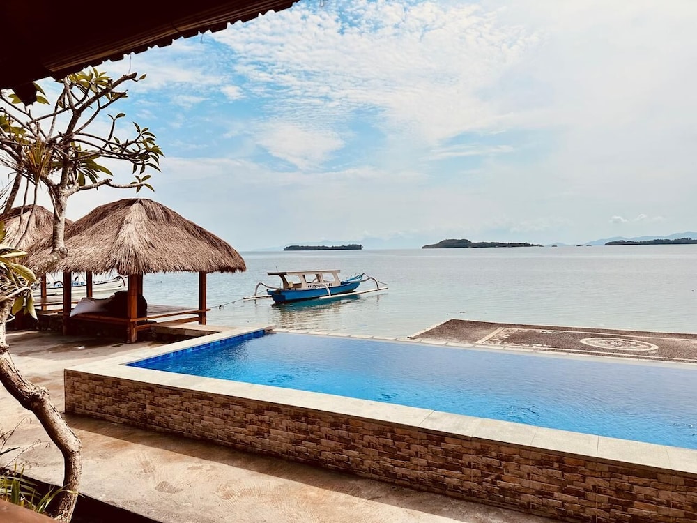Krisna Bungalows & Restaurant