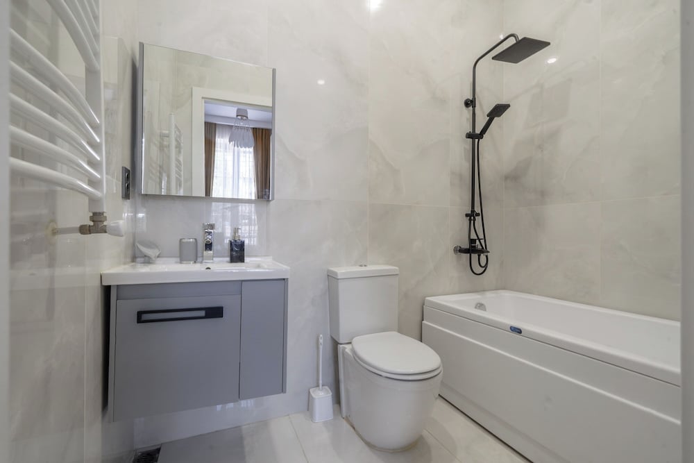 Niabi 3BDR Villa with pool