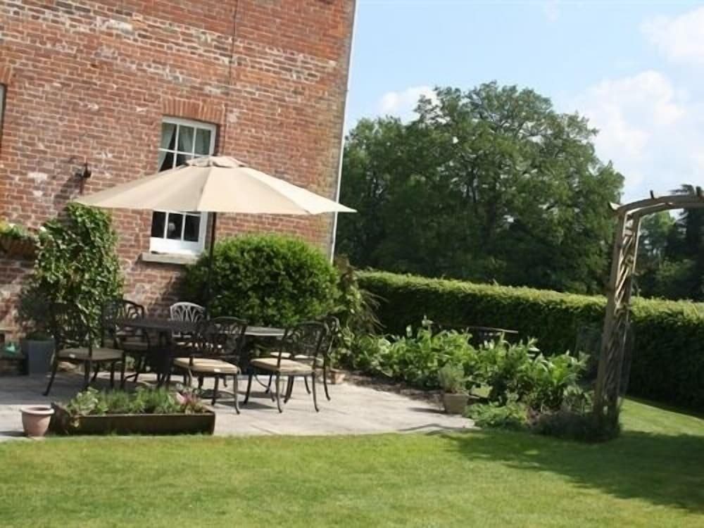 Warminster Vacations - Home Farm - Property Image 4